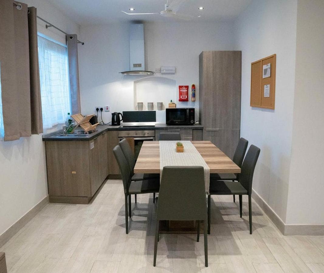 Angel @ Aragon Court Apartment มาร์ซาสคาลา ภายนอก รูปภาพ